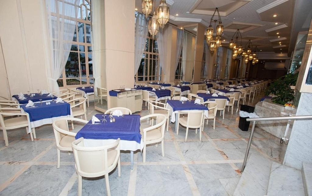 هتل ریویرا پورت